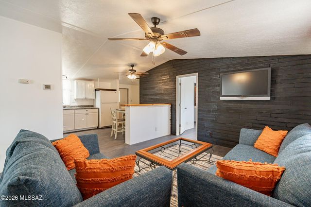 2424 S Cottonwood Ln Unit 147, Tucson, AZ 85713