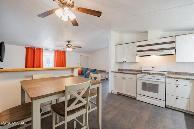 2424 S Cottonwood Ln Unit 147, Tucson, AZ 85713