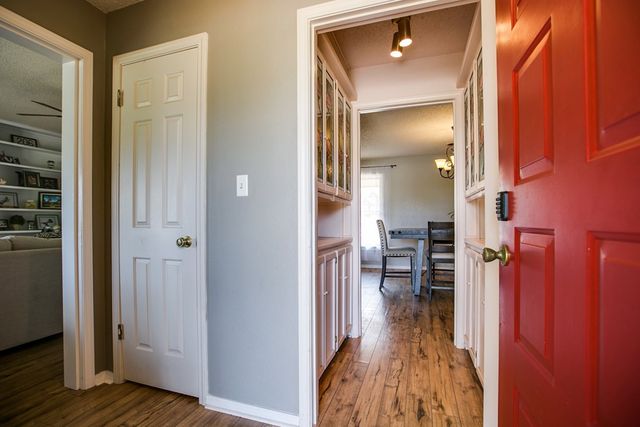 206 Willow Pond Street, Ballinger, TX 76821