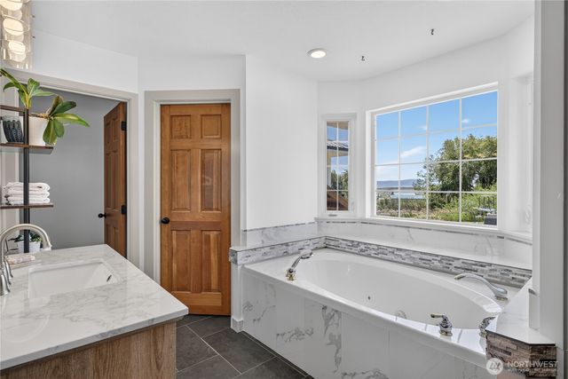 430 Back Country Drive, Ellensburg, WA 98926