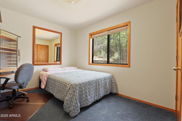 9434 W OBIER Drive, Pine, AZ 85544