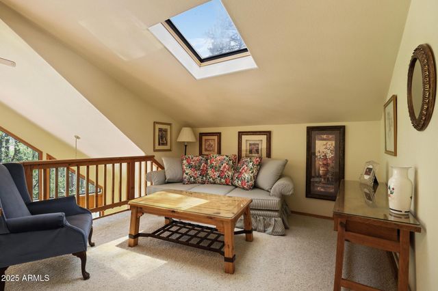 9434 W OBIER Drive, Pine, AZ 85544