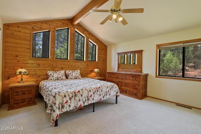 9434 W OBIER Drive, Pine, AZ 85544