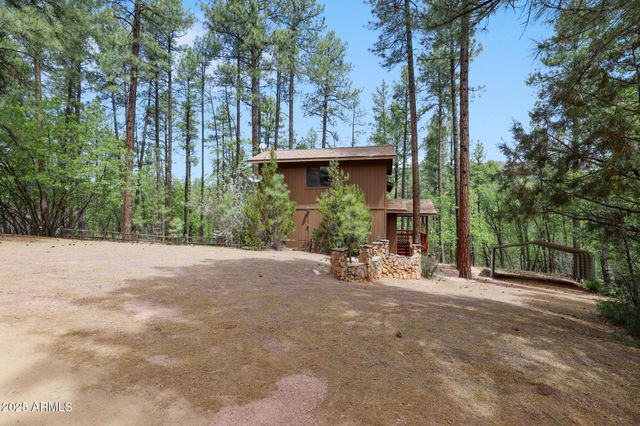 9434 W OBIER Drive, Pine, AZ 85544