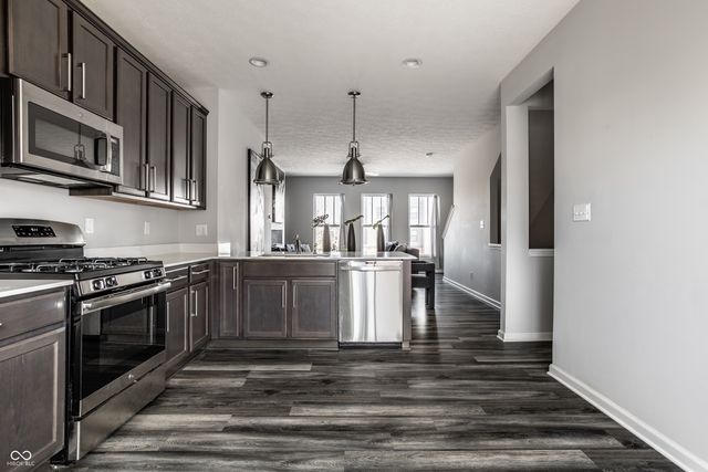 2907 Kirkbride Way, Indianapolis, IN 46222