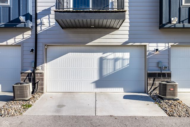 2907 Kirkbride Way, Indianapolis, IN 46222