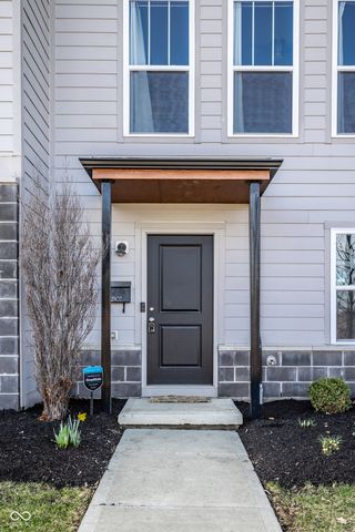 2907 Kirkbride Way, Indianapolis, IN 46222