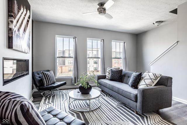 2907 Kirkbride Way, Indianapolis, IN 46222