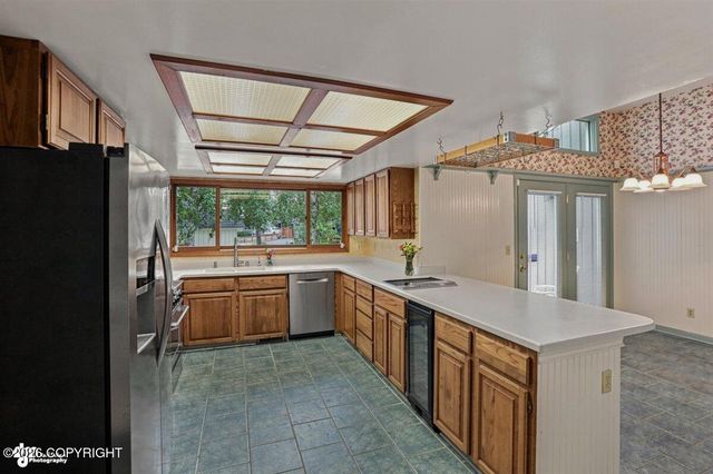 3570 Admiralty Bay Drive, Anchorage, AK 99515