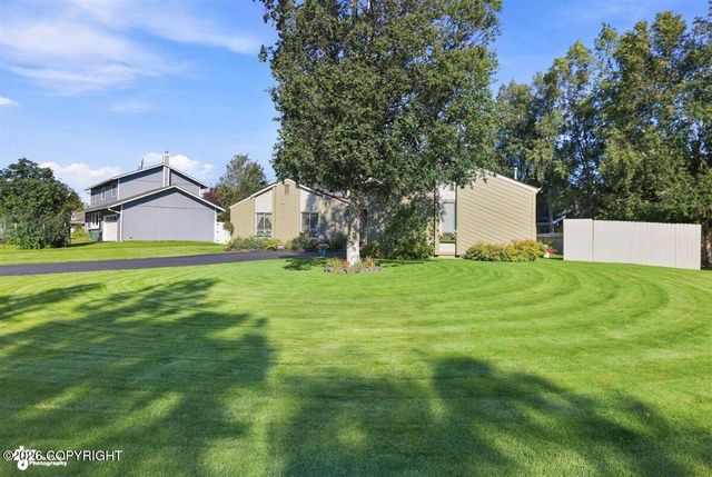 3570 Admiralty Bay Drive, Anchorage, AK 99515