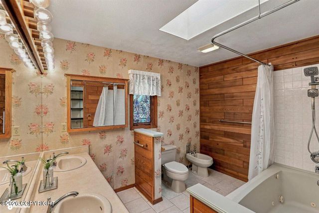3570 Admiralty Bay Drive, Anchorage, AK 99515