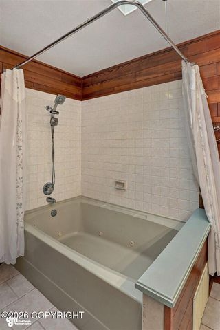 3570 Admiralty Bay Drive, Anchorage, AK 99515