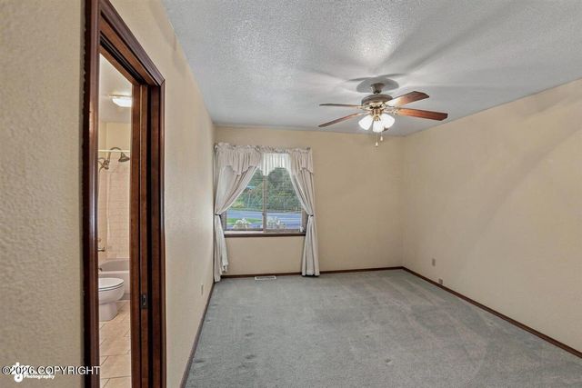 3570 Admiralty Bay Drive, Anchorage, AK 99515