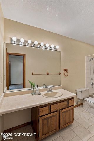 3570 Admiralty Bay Drive, Anchorage, AK 99515