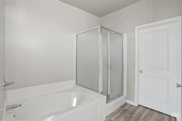 7327 Bucking Bronco Court, Bakersfield, CA 93311