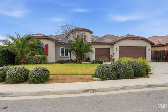 7327 Bucking Bronco Court, Bakersfield, CA 93311