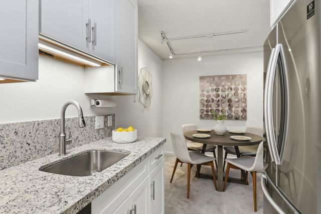 309 Tradewinds Drive 8, San Jose, CA 95123