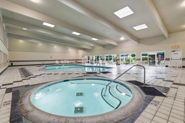 309 Tradewinds Drive 8, San Jose, CA 95123