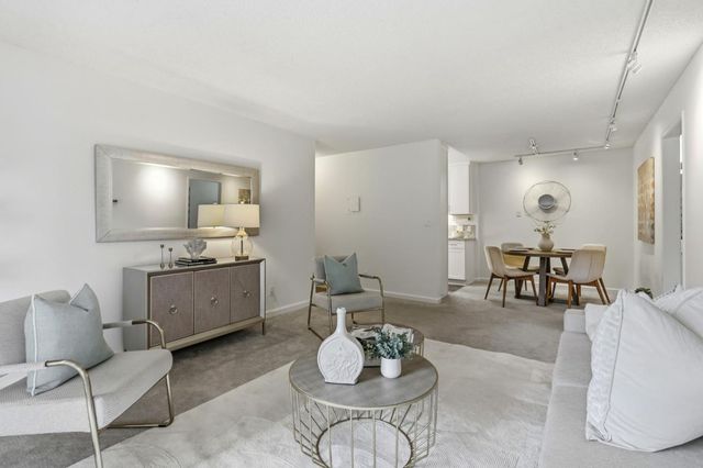 309 Tradewinds Drive 8, San Jose, CA 95123