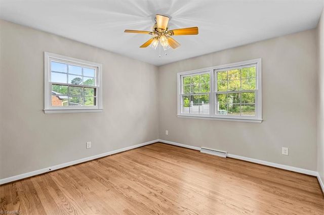 2101 Carpenter Street, Greensboro, NC 27403