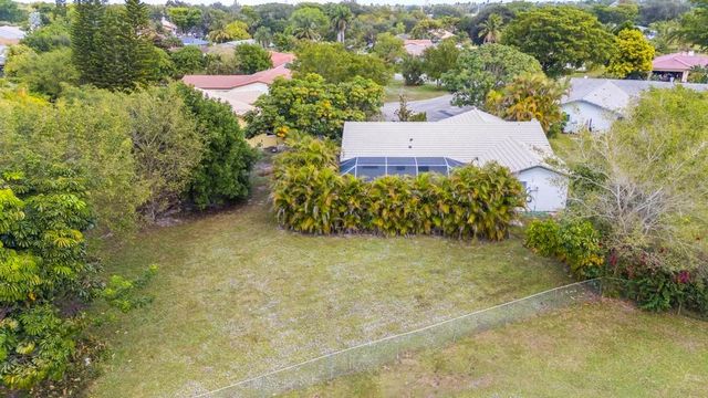 4250 NW 107th Ave, Coral Springs, FL 33065