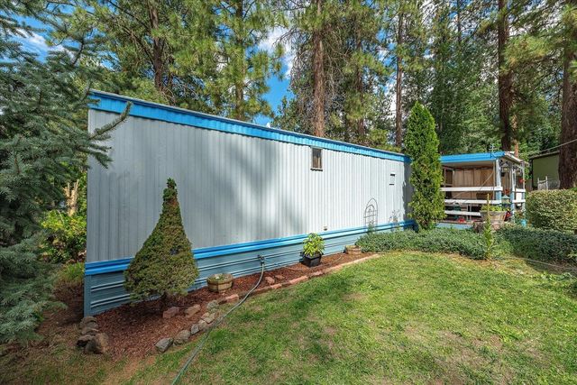 8900 S Mullen Hill Rd, Spokane, WA 99224