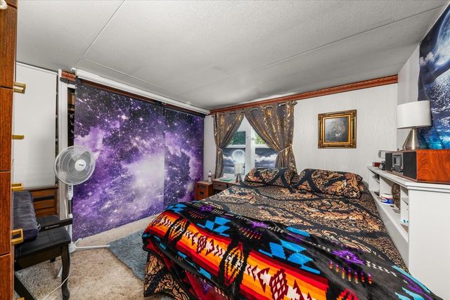 8900 S Mullen Hill Rd, Spokane, WA 99224