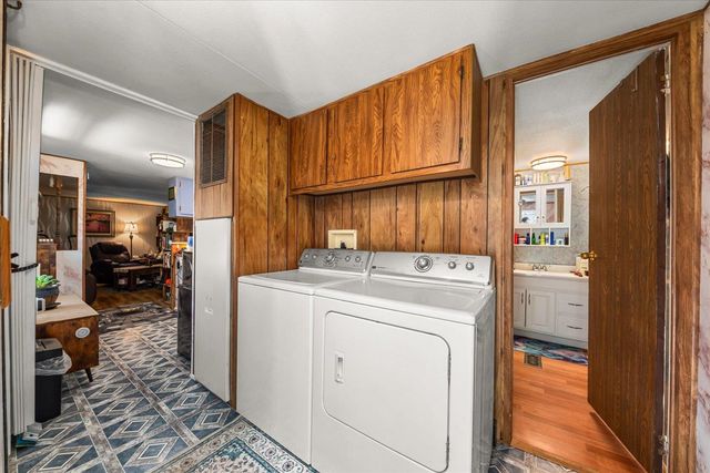 8900 S Mullen Hill Rd, Spokane, WA 99224