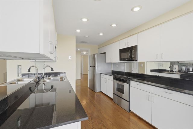 2001 Holcombe Boulevard 1501, Houston, TX 77030