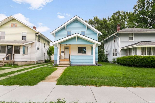 1046 Lawndale Avenue, South Bend, IN 46628