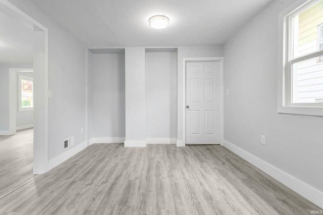 1046 Lawndale Avenue, South Bend, IN 46628