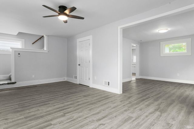 1046 Lawndale Avenue, South Bend, IN 46628
