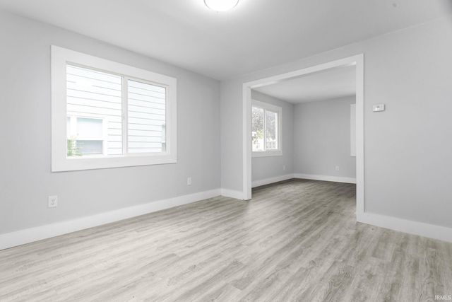 1046 Lawndale Avenue, South Bend, IN 46628