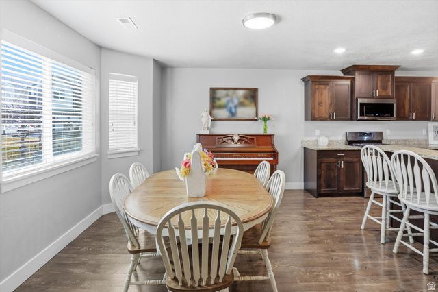 259 W 70 N, Hyrum, UT 84319