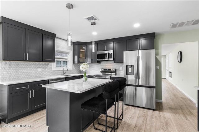 135 Biabou Drive, Toms River, NJ 08757