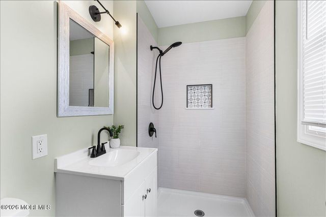 135 Biabou Drive, Toms River, NJ 08757