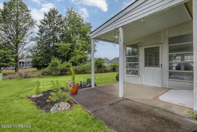135 Biabou Drive, Toms River, NJ 08757
