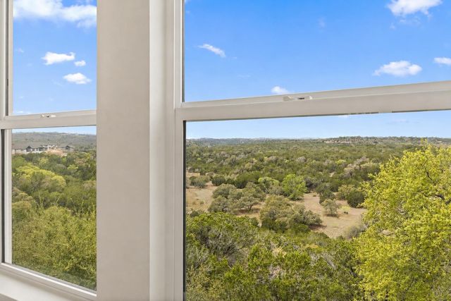 6112 Cuchara BND, Austin, TX 78738