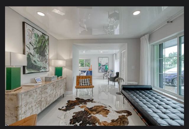 2630 NE 51st Court, Lighthouse Point, FL 33064