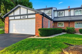 1492 CIRCLE Court, Elk Grove Village, IL 60007