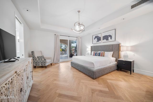 7475 E JACKRABBIT Road, Scottsdale, AZ 85250