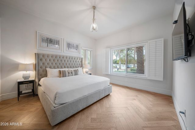 7475 E JACKRABBIT Road, Scottsdale, AZ 85250