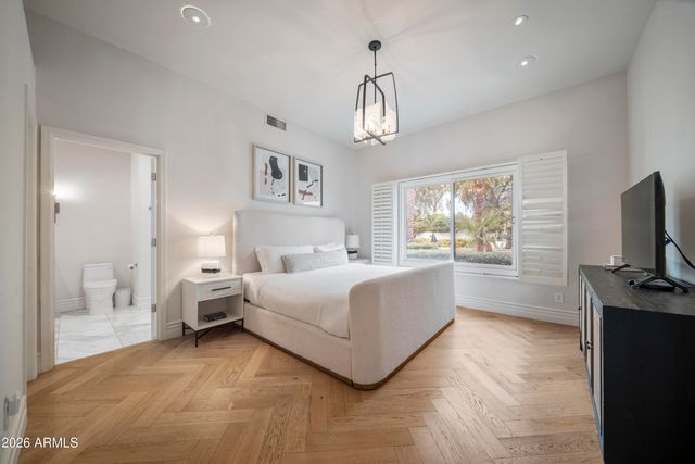 7475 E JACKRABBIT Road, Scottsdale, AZ 85250