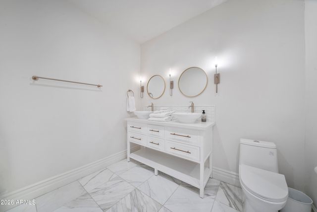 7475 E JACKRABBIT Road, Scottsdale, AZ 85250