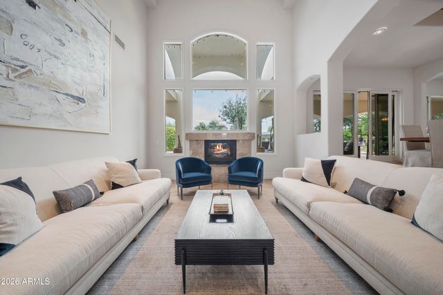 7475 E JACKRABBIT Road, Scottsdale, AZ 85250