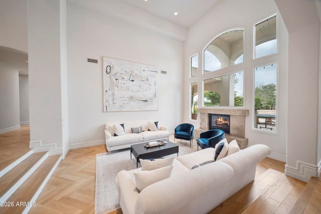 7475 E JACKRABBIT Road, Scottsdale, AZ 85250