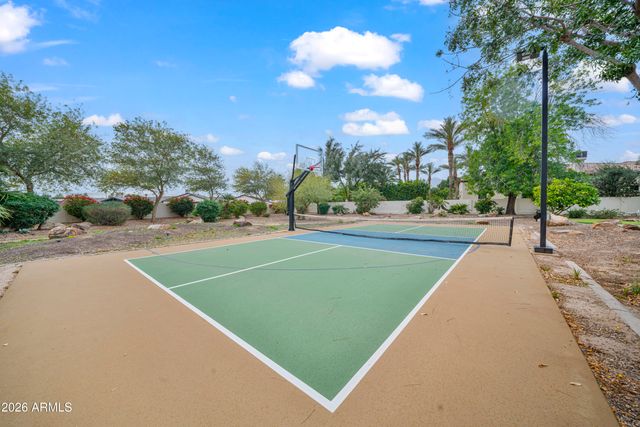 7475 E JACKRABBIT Road, Scottsdale, AZ 85250