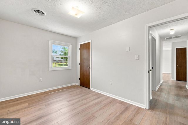 102 LINWOOD CT, Stephens City, VA 22655
