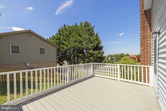 102 LINWOOD CT, Stephens City, VA 22655