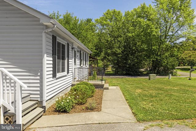 102 LINWOOD CT, Stephens City, VA 22655